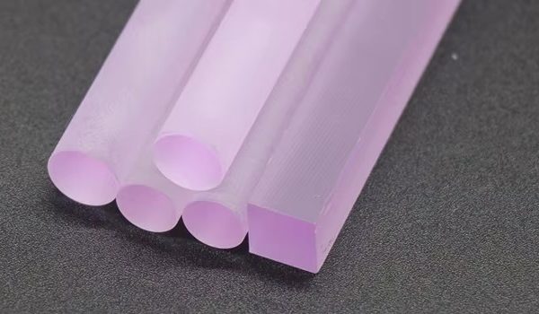 YAG晶圆:特性、应用与生产工艺全解析 1 YAG晶圆:特性、应用与生产工艺全解析